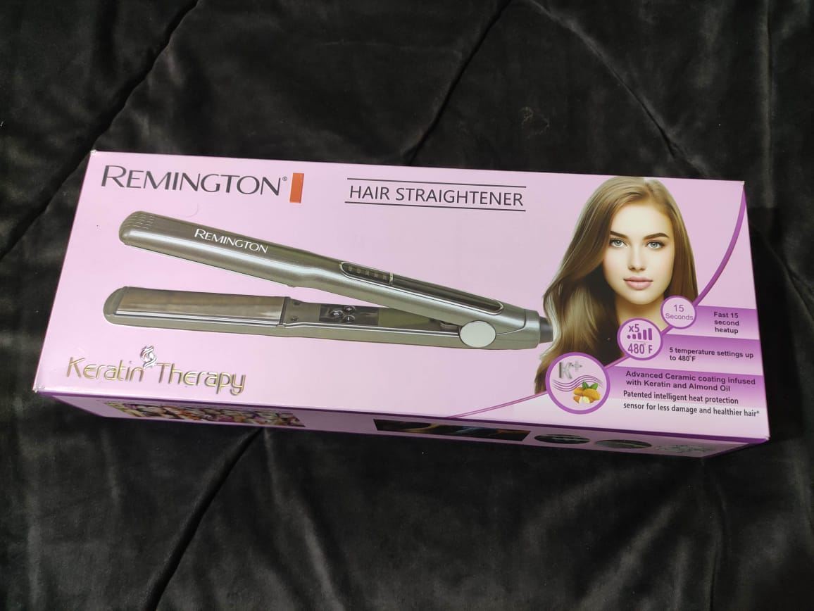 HAIR STRAIGHTENER SLEEK LOOK